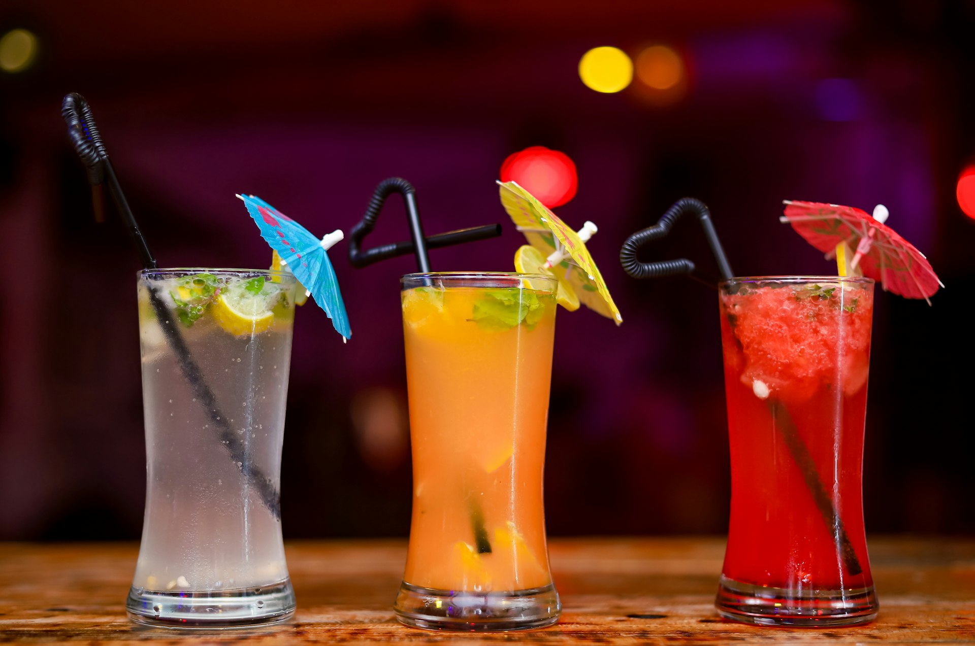 clear drinking glass with orange juice